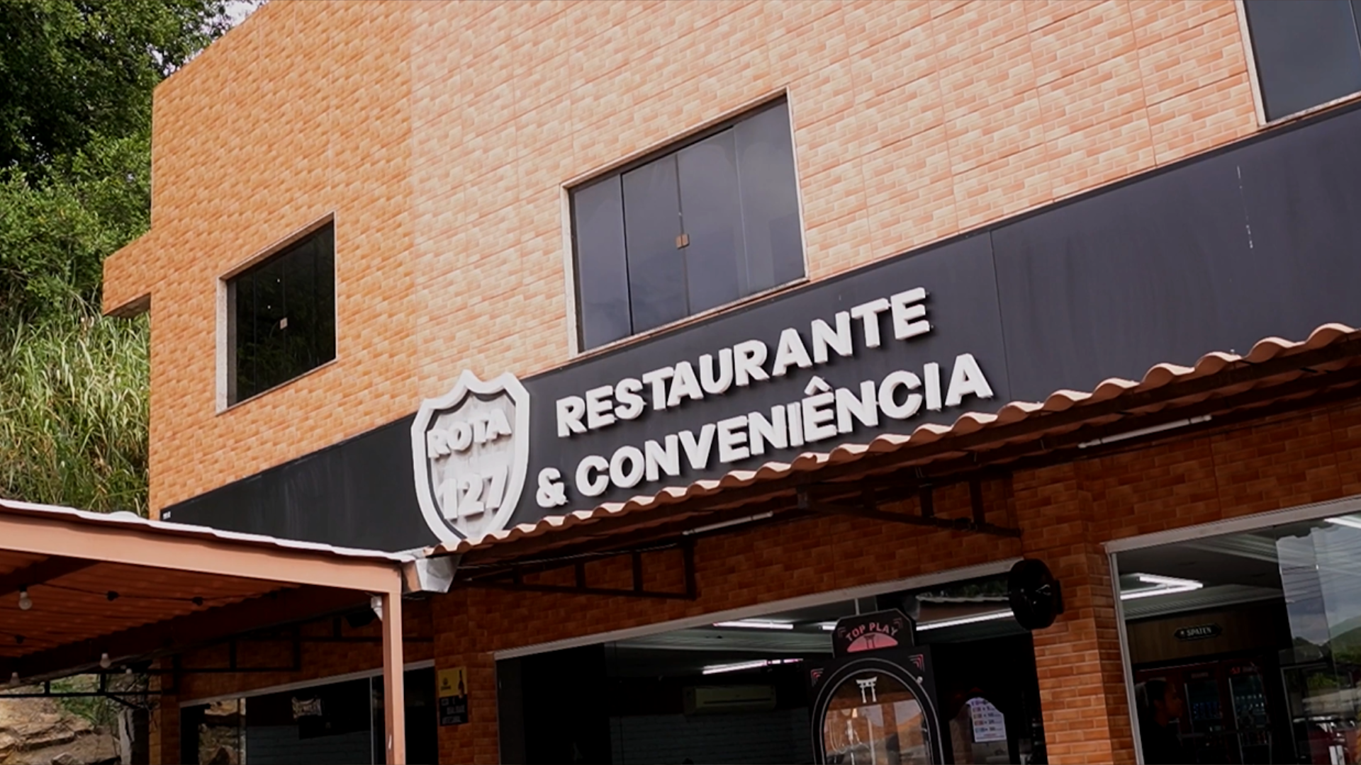 Fachada ou ambiente de Rota RJ 127