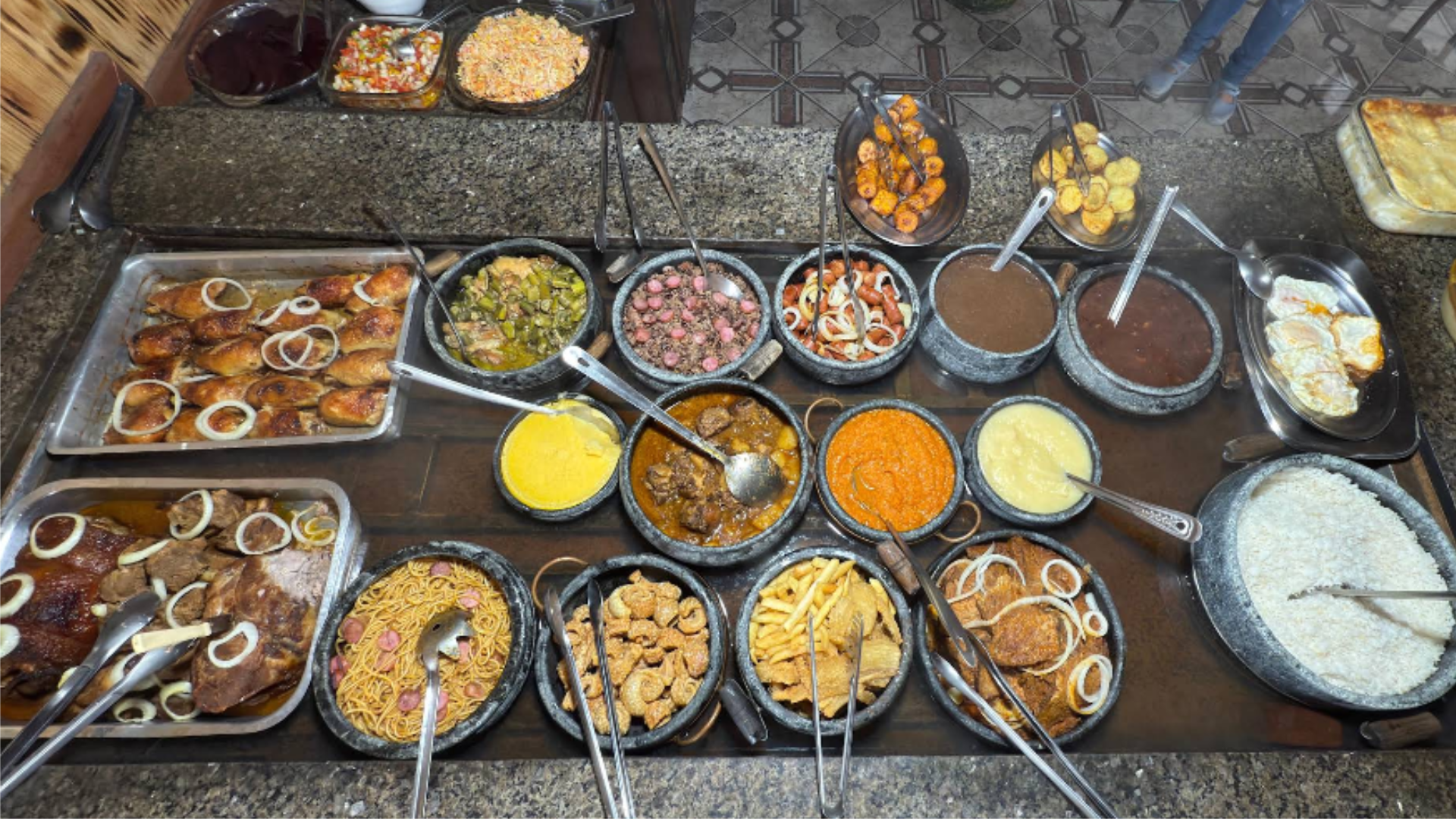 Fachada ou ambiente de Restaurante Cantinho Mineiro