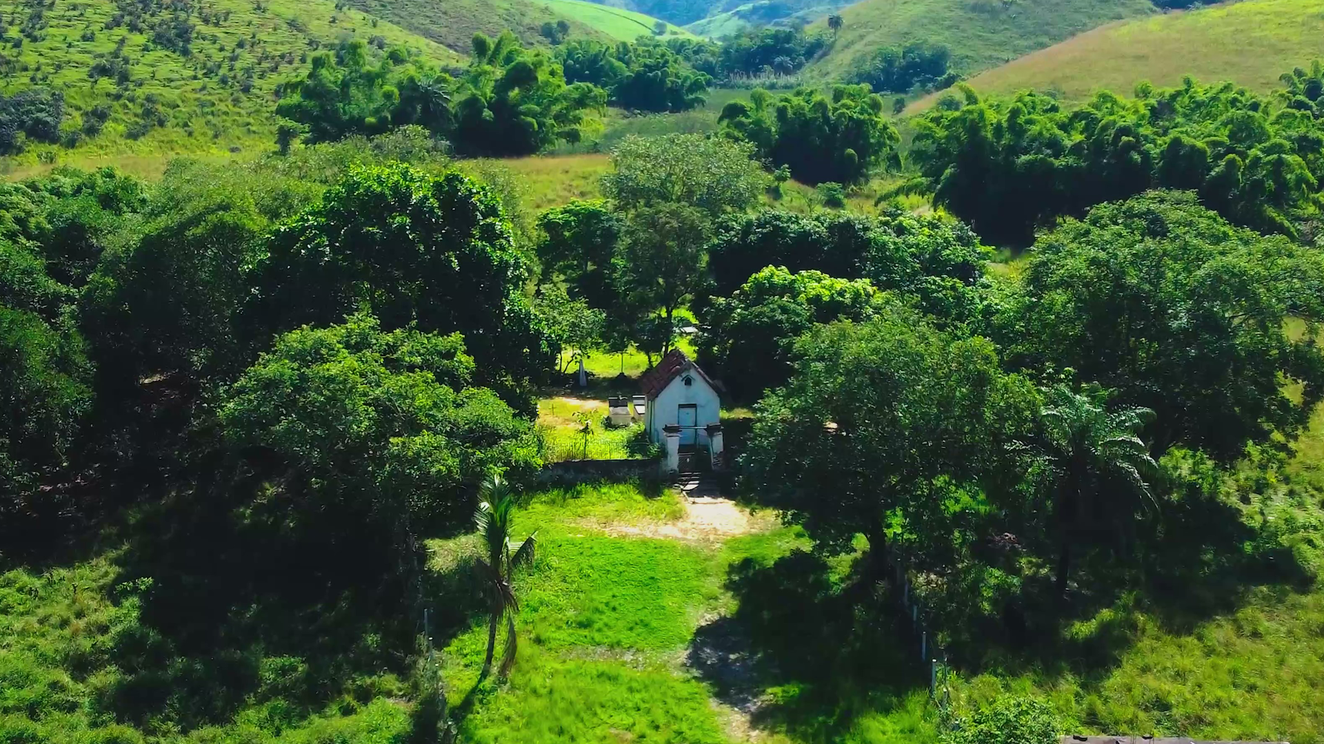 Capa do ponto turístico Ruínas da Freguesia de São Pedro e São Paulo do Ribeirão das Lages