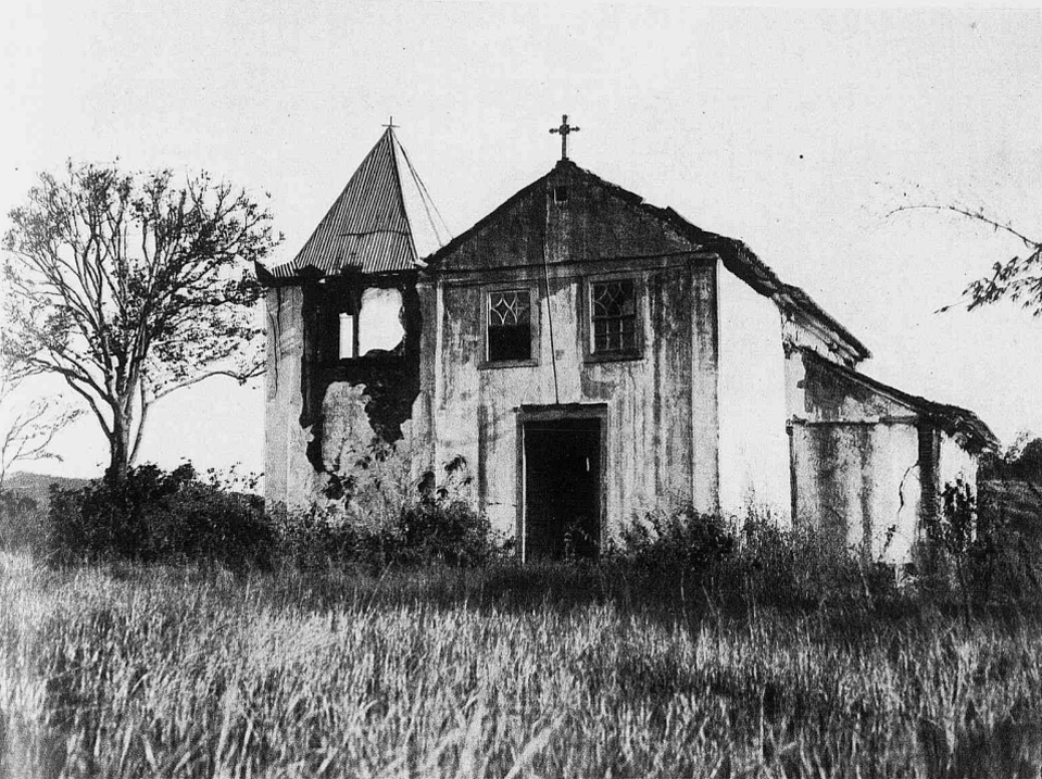 Imagem de Ruínas da Freguesia de São Pedro e São Paulo do Ribeirão das Lages